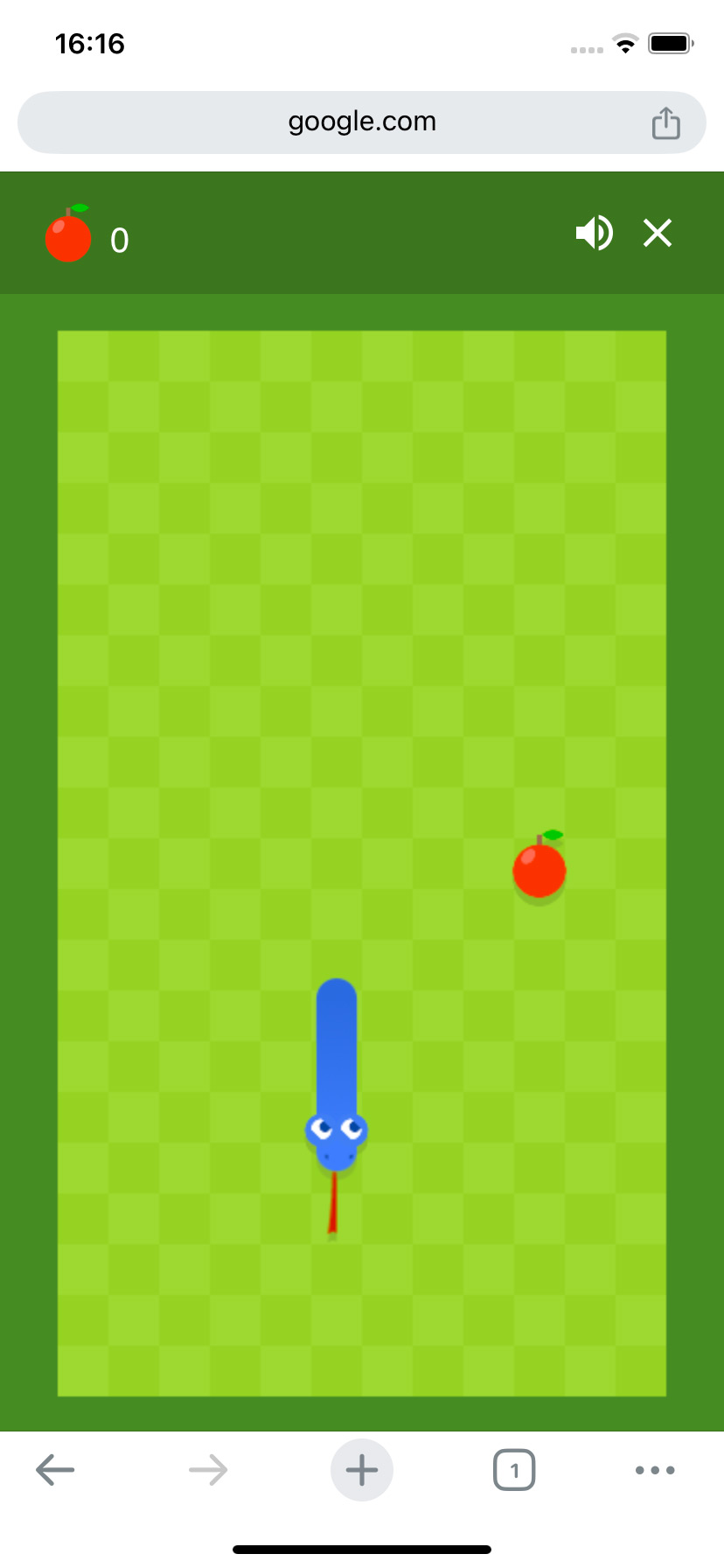 画面をスワイプ(上下左右)してヘビを操作